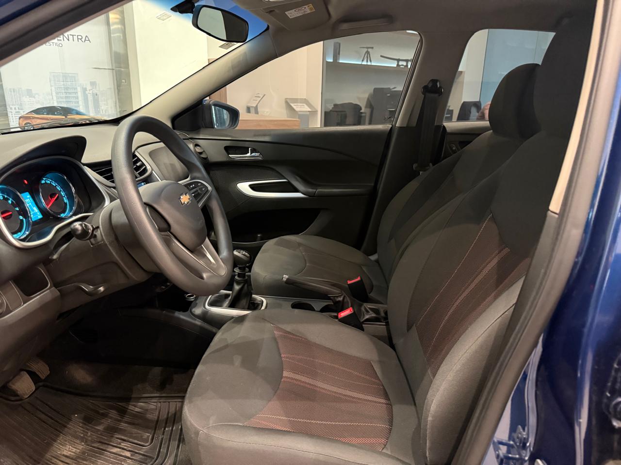2022 Chevrolet AVEO 4 PTS LT TM5 AAC AUT F NIEBLA RA-15